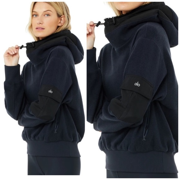 ALO Yoga Sweaters - Alo Yoga Chill Pullover Black Sweater Size S